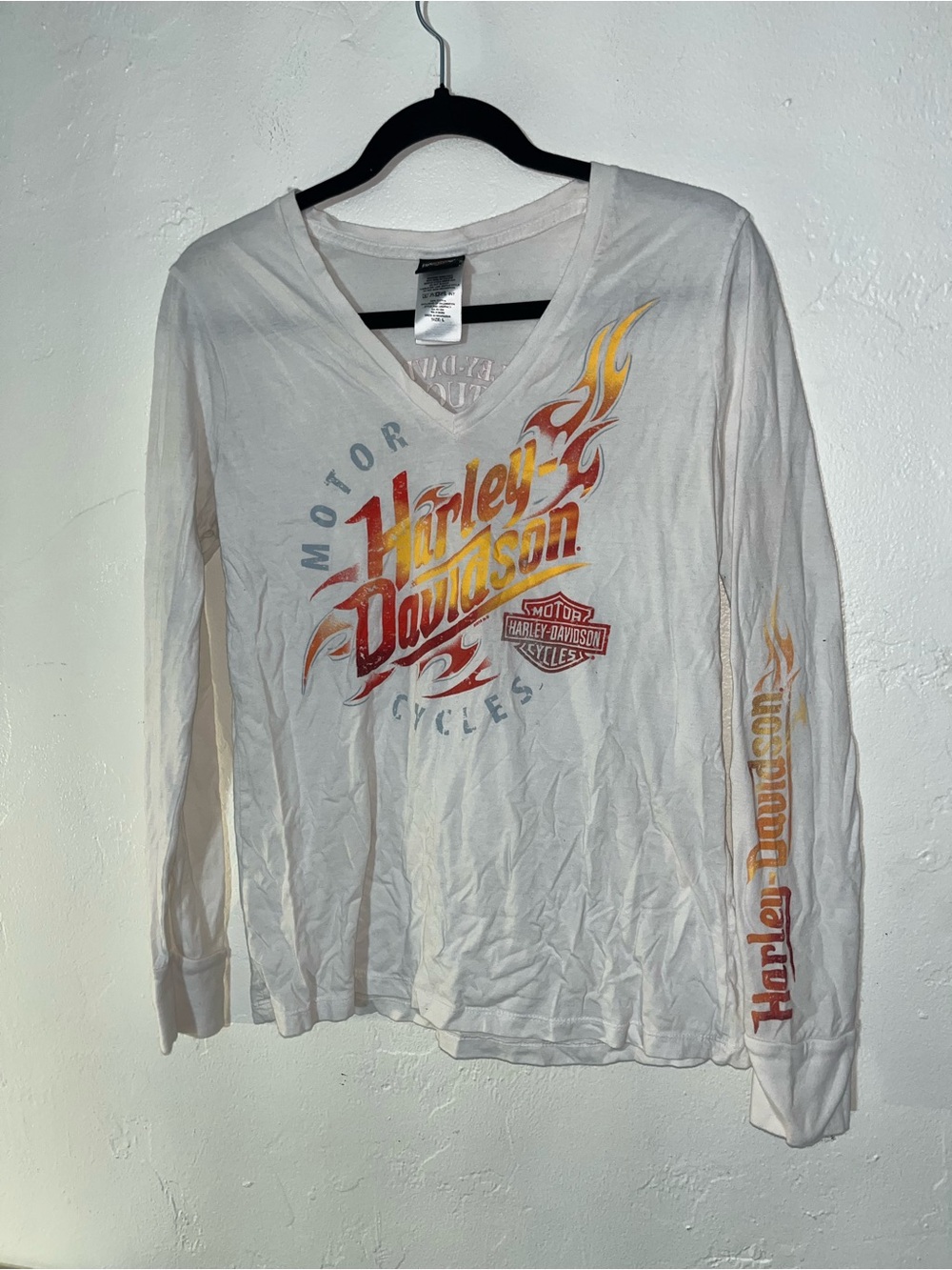 Harley-Davidson Long-Sleeve V-Neck Tee Flame Graphic Thumbholes 100% Cotton EUC